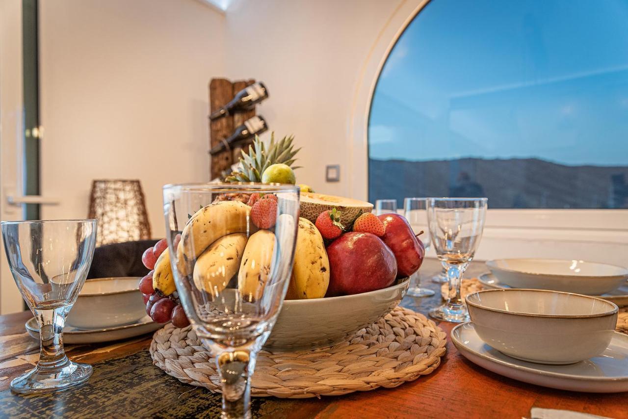 Mogan luxury apartment, sea views, jacuzzi&sauna. Bagian luar foto