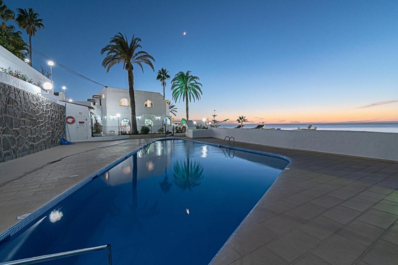Mogan luxury apartment, sea views, jacuzzi&sauna. Bagian luar foto